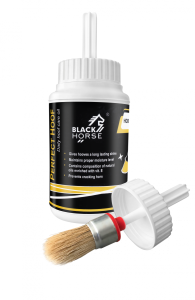 Olej do kopyt Perfect Hoof opakowanie z pędzelkiem 550ml - Black Horse