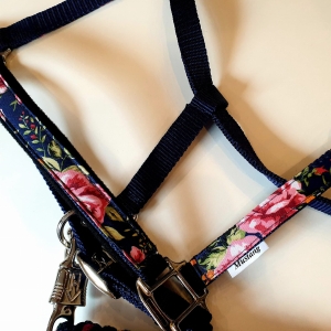 Mustang kantar z uwiązem Verona flower granat