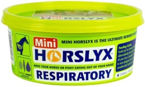 Lizawka Witaminowo-Mineralna Horslyx RESPIRATORY mini 650g 