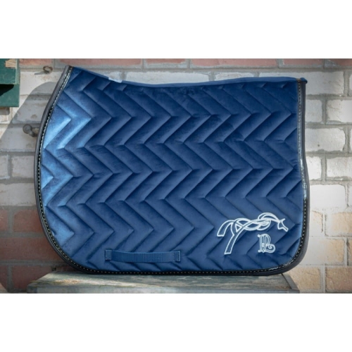 penelope-velours-classic-saddle-pad.jpg
