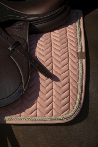 Equitheme czaprak wszechstronny SOFTY SALMON